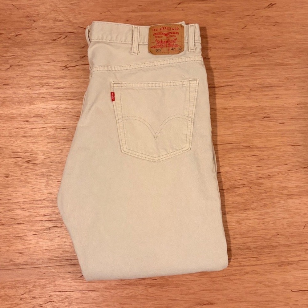 Levis 505 Regular Fit Khaki Tan Denim Jeans Mens 42x32 Straight Leg 100% Cotton